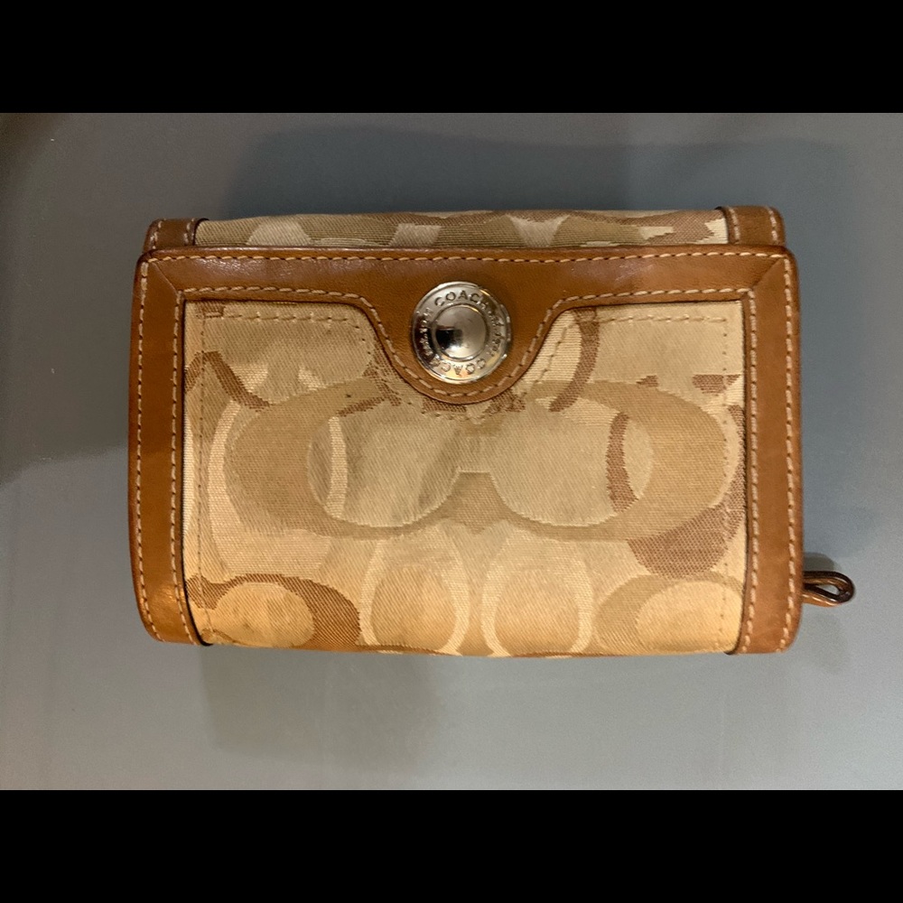 Coach wallet - Picture 2 of 3